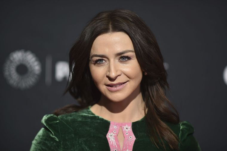 Foto: https://www.cleveland19.com/2023/04/04/greys-anatomy-actress-caterina-scorsone-saved-her-3-kids-house-fire/?outputType=apps