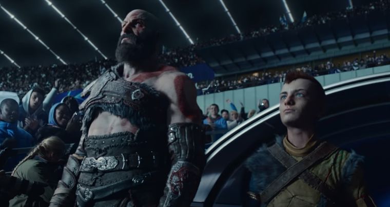 Kratos y su hijo Atreus se preparan para salir a la cancha Foto: Captura del trailer
