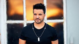 Luis Fonsi habló de su controversial nuevo sencillo Pasa la página. Panama.