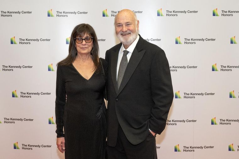 Rob Reiner junto a su esposa. Ambos fueron asesinados. Rob Reiner junto a su esposa. Ambos fueron asesinados.