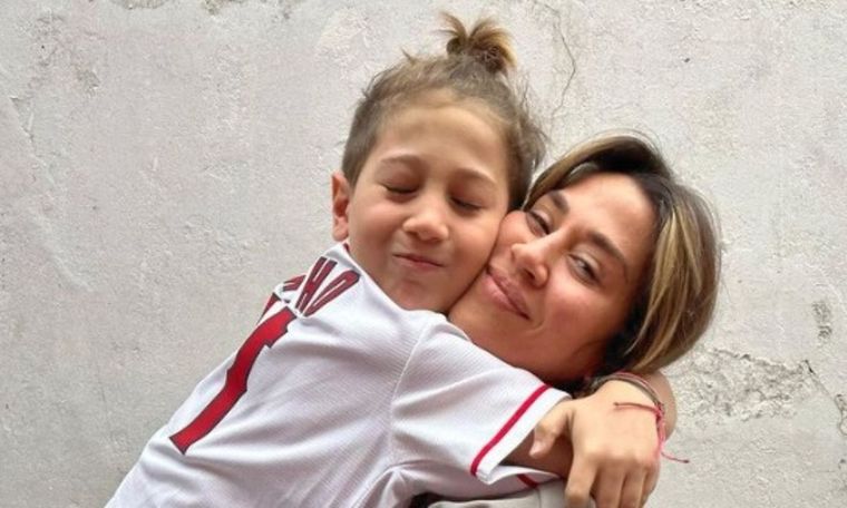 Jimena Baron y Momo. Foto: @jmena