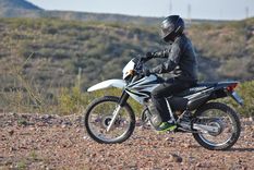 asi testeamos en mendoza a la honda xr 250 tornado asi testeamos en mendoza a la honda xr 250 tornado