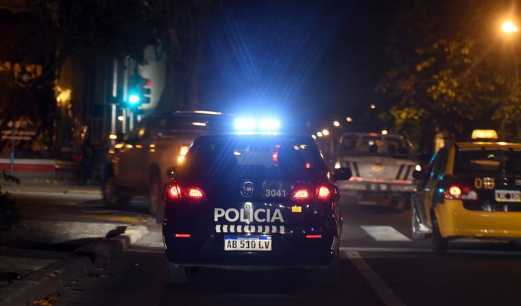 policia operativos nocturnos allanamiento (7)
