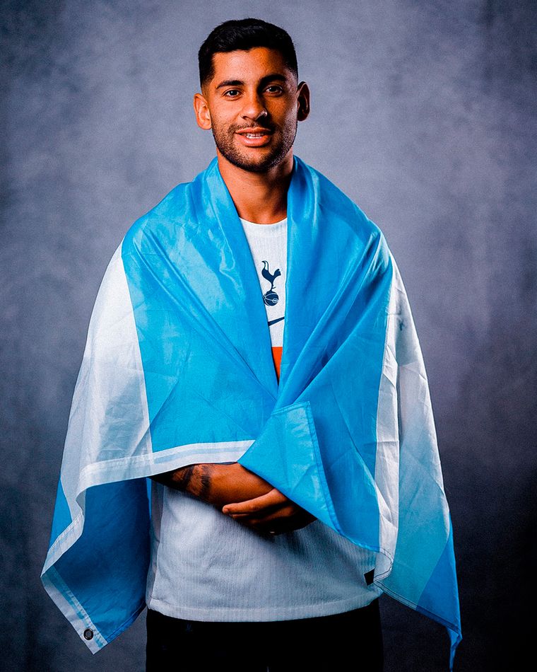 Cuti Romero es capitán en el Tottenham. Cuti Romero es capitán en el Tottenham.