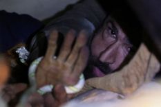 Abdulalim Muaini fue rescatado debajo de los escombros en Hatay, Turquía Foto: UMIT BEKTAS / REUTERS Abdulalim Muaini fue rescatado debajo de los escombros en Hatay, Turquía Foto: UMIT BEKTAS / REUTERS