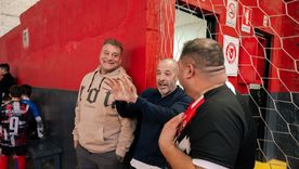 El Turco García, junto a Daniel Amoroso y un vecino de Soldati. Foto: Prensa Integrar