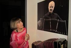 viuda de un famoso musico violo la cuarentena y sus vecinos la denunciaron