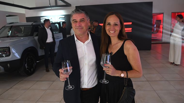 Leo Bech junto a Sol Vieiro. Leo Bech junto a Sol Vieiro.