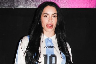 MDZol | Lali festejó su cumpleaños con este look futbolero y rockero Foto: Instagram