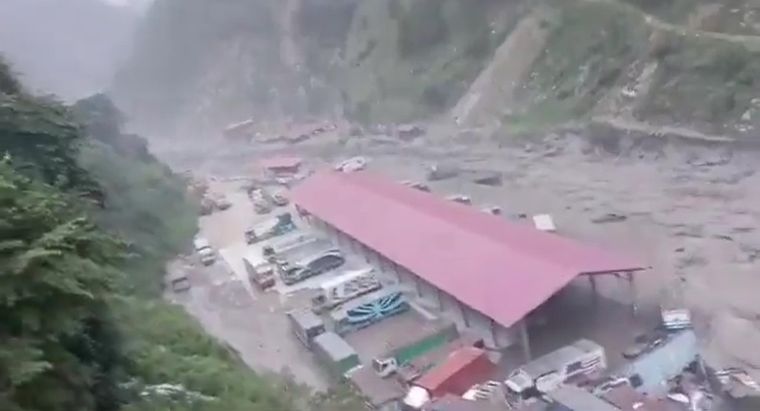 inundacion en nepal