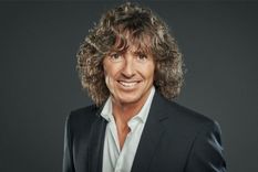 de que trabajan las hijas de gustavo bermudez, las exitosas camila y manuela