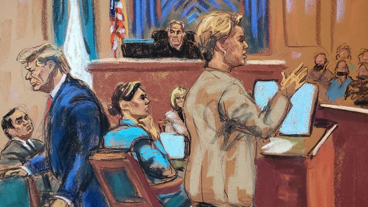 Donald Trump asistió a una audiencia en el tribunal en 2024, pero la abandonó mientras la defensa presentaba sus argumentos finales.