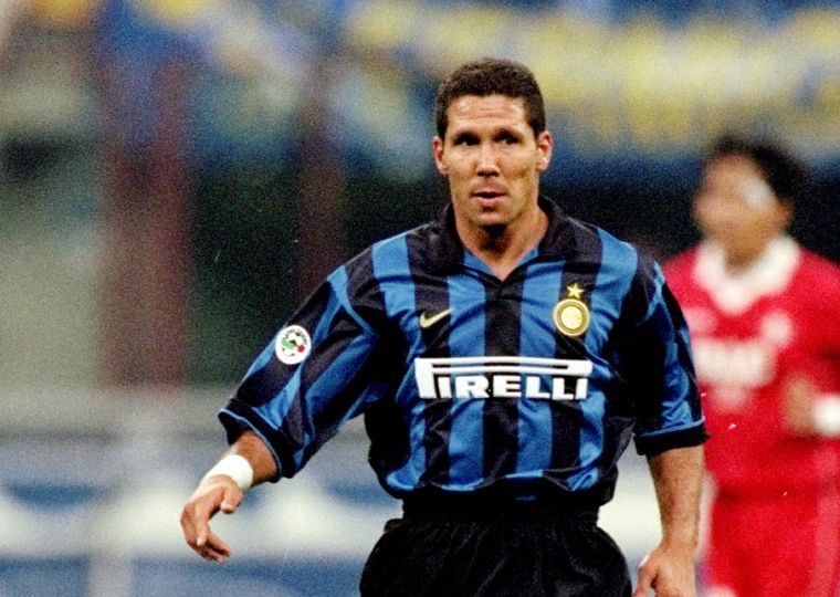 El Cholo Simeone jugó en el Inter entre 1997 y 1999. El Cholo Simeone jugó en el Inter entre 1997 y 1999.