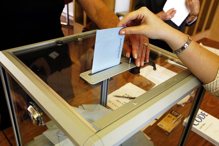 Tanto en Argentina como en Suiza se realizarán elecciones el 22 de octubre