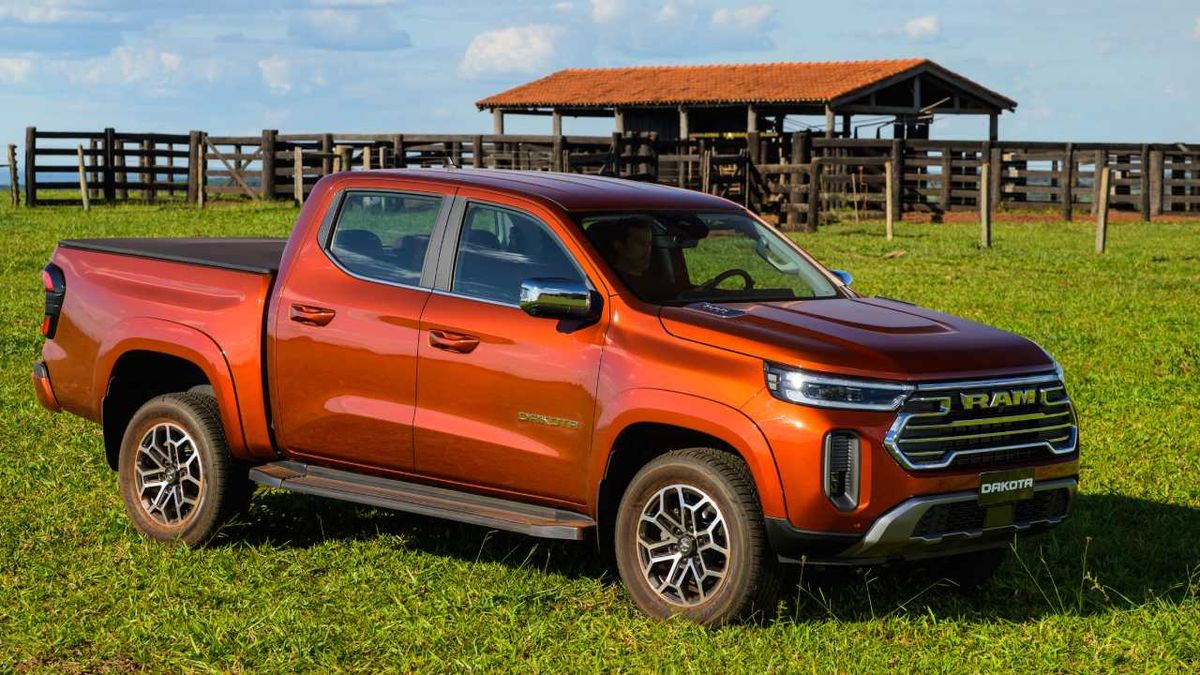 Nueva Ram Dakota 2026: potencia turbodiésel y más de 20 accesorios Mopar