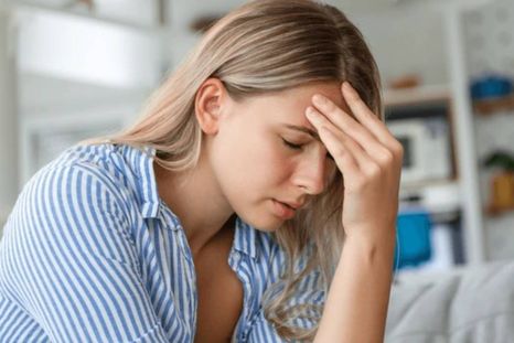 Las migrañas pueden aumentarse si no se realiza una alimentación saludable. Foto: Shutterstock