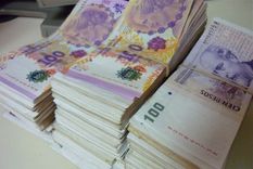 La mujer jugó $30 y ganó más de $3 millones