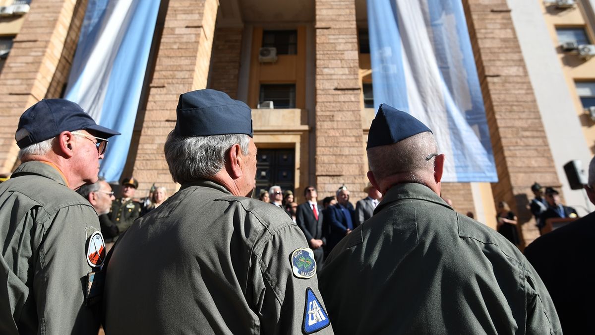 Oficializaron el aumentó a las pensiones para veteranos de Malvinas en Mendoza