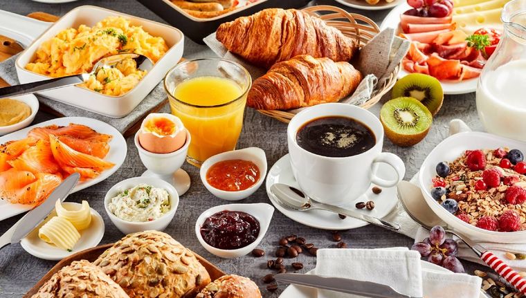 ¿Qué alimentos debemos evitar en nuestros desayunos? (Shutterstock)