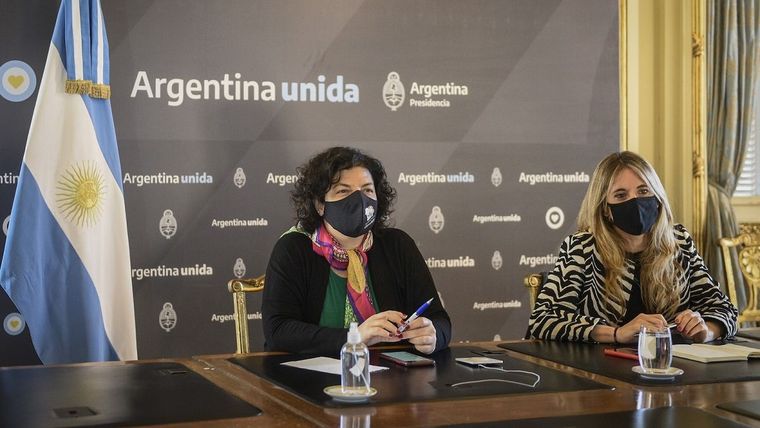 Carla Vizzotti, ministra de Salud, y Cecilia Nicolini, Asesora presidencial.
