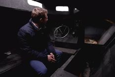 La policía española le dio acceso a la BBC al narcosubmarino.