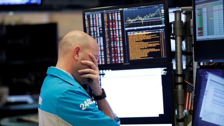 Un operador de la Bolsa de Nueva York, 11 de marzo de 2020.