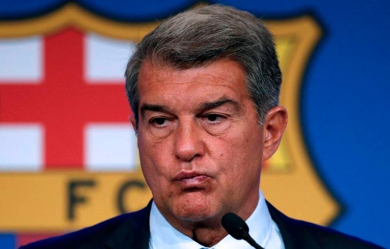 Joan Laporta El presidente de Barcelona, fulminado por un histórico del club.