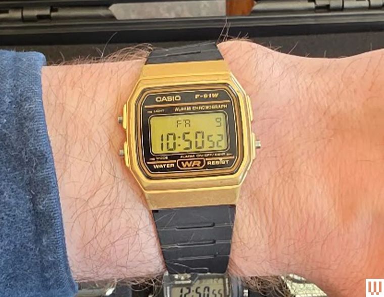 El F91W es el modelo más vendido entre los relojes clásicos de la marca por su ligereza. El F91W es el modelo más vendido entre los relojes clásicos de la marca por su ligereza.