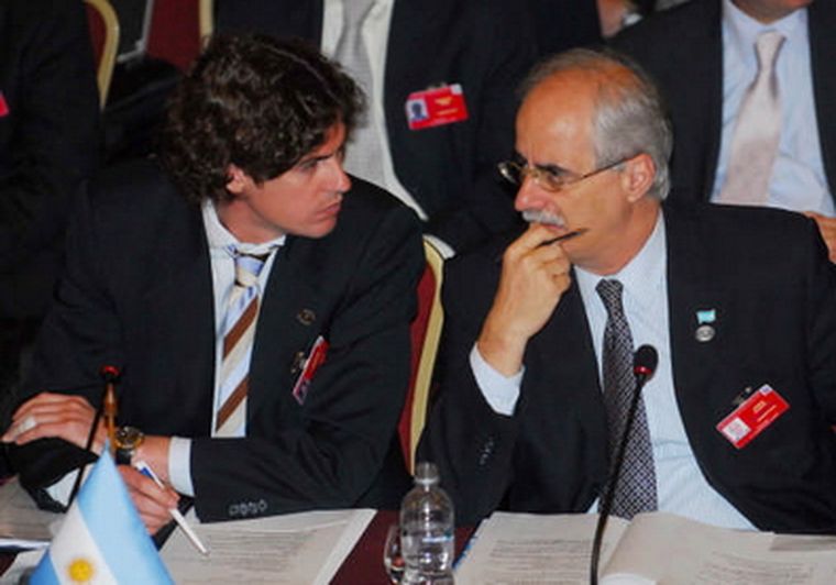 Martín Lousteau y Jorge Taiana. Foto: Telam