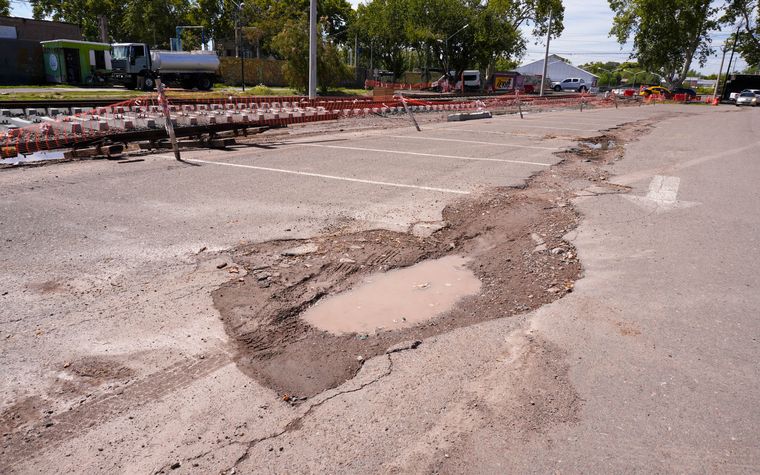 pozos obras tormenta godoy cruz vías metrotranvía (6)
