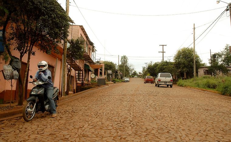 La joven denunció que su madre sabía sobre los abusos pero nunca denunció porque también estaba amenazada