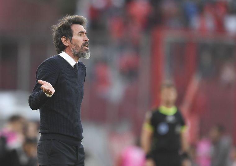 Domínguez, por ahora no positivo. Foto: Télam