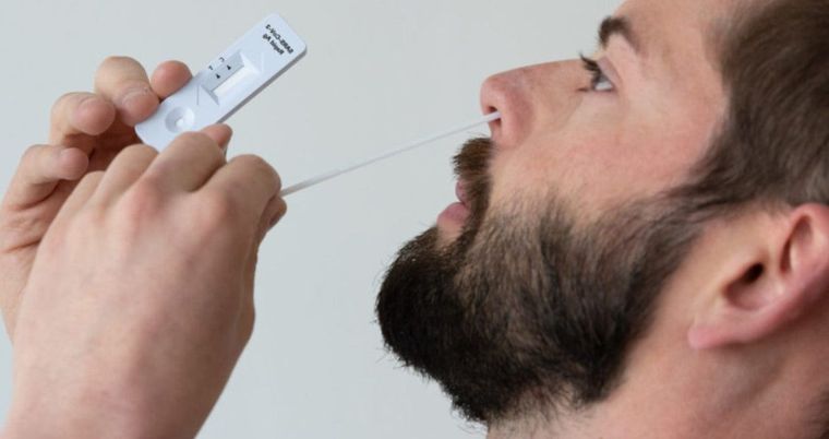 Las personas que se realicen el autotest deberán informar el resultado en la farmacia donde lo compraron