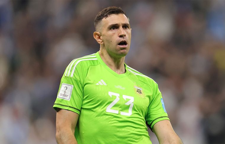 Ídolo eterno de la Selección argentina, el Dibu Martínez volvió a explicar su mentalidad en los momentos límite y prometió repetir su sello si se da la ocasión. Foto: EFE