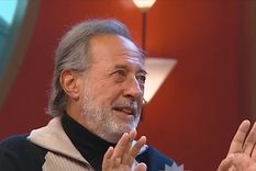 Guillermo Francella, en el centro de la atención. Foto: captura de video El Trece.