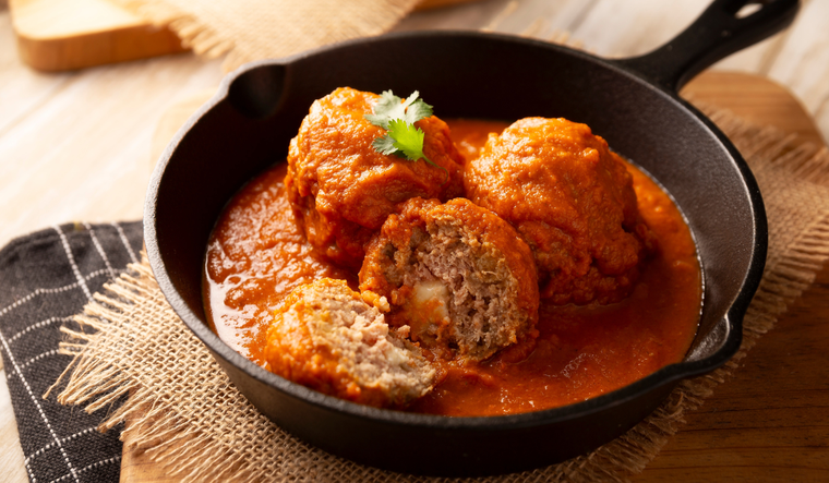 El chipotle es un chile jalapeño secado y ahumado, lo que le da a la salsa un sabor característico que combina el picante con notas profundas y ahumadas. ¡Disfruta de esta deliciosa receta! El chipotle es un chile jalapeño secado y ahumado, lo que le da a la salsa un sabor característico que combina el picante con notas profundas y ahumadas. ¡Disfruta de esta deliciosa receta!