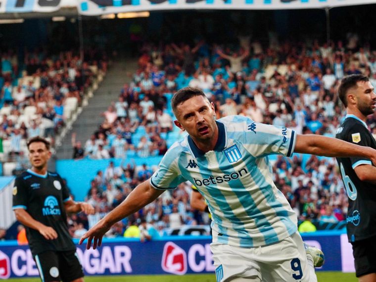 Maravilla Martínez está en duda para el Clásico de Avellaneda. Foto: Fotobaires