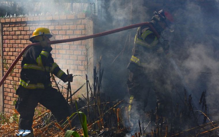 Un hombre manipuló una garrafa y provocó un incendio en su casa de Guaymallén Foto: Foto ilustrativa