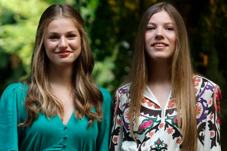 Leonor y Sofía de España. Foto: EFE