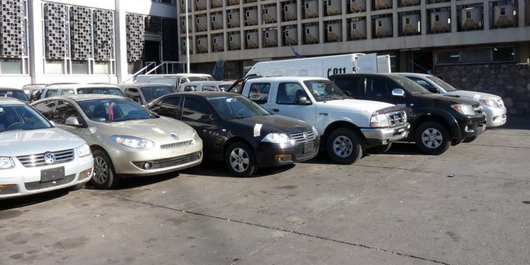 Autos robados y recuparados por la Pollicía de Mendoza.