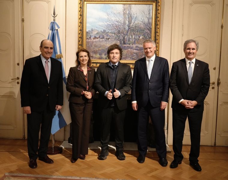 Javier Milei recibió en Casa Rosada al Secretario General de la OCDE, Mathias Cormann Foto: Oficina del Presidente