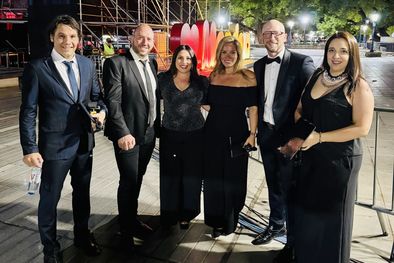 MDZol | Jona Conti, Fernando Costabile, Lorena Miranda, Ofelia Cuadra, Valentina Gratón y Alejandro Cohen. Foto: Gentileza