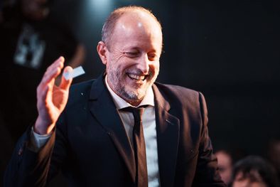 MDZol | Hay que hacer ese ejercicio de toma de distancia para contemplar el cuadro entero y poder entender que lo que vimos es parte del funcionamiento de un sistema. Foto: Facebook Martin Insaurralde