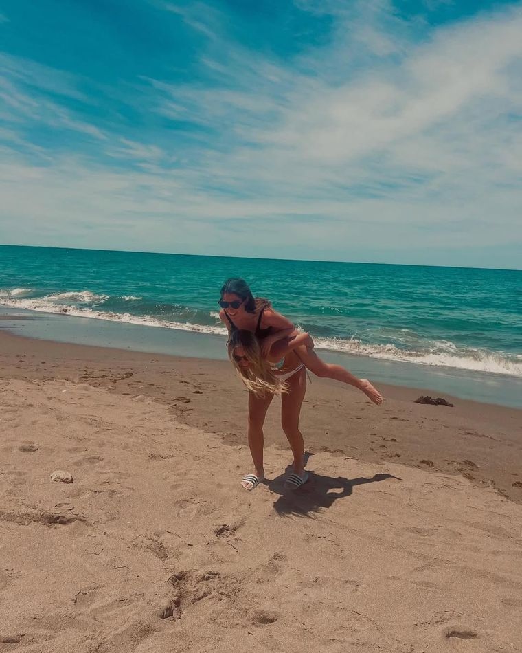 Agostina Saua celebró sus dos años de relación con su pareja a través de un romántico posteo en el Día del Orgullo LGBTIQ+.