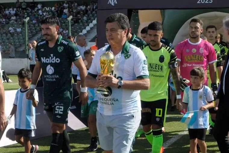Daniel Passarella estaría en el Monumental.