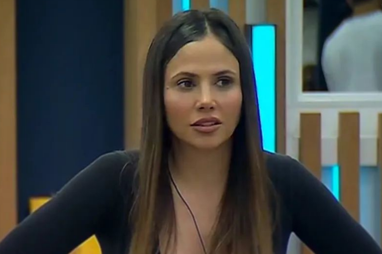 Romina Uhrig es política y también profesora de educación física argentina. Foto: instagram: romina_uhrig