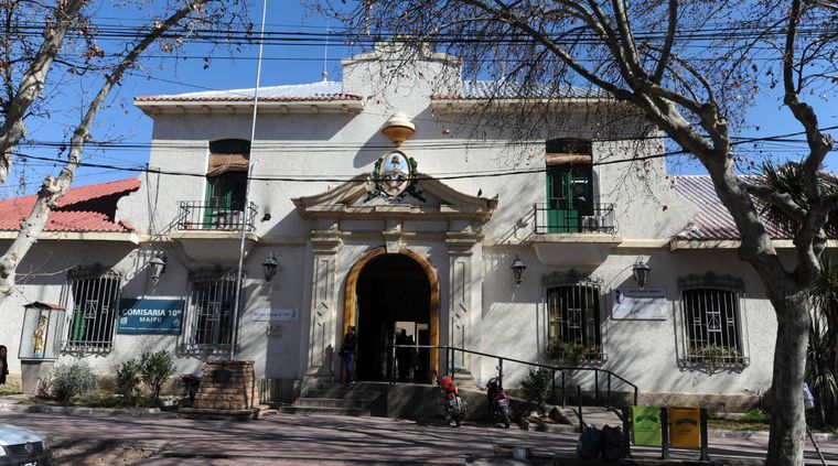 El sospechoso quedó detenido en la Comisaría Décima. El sospechoso quedó detenido en la Comisaría Décima.