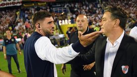 Gonzalo Costas y Gallardo, el cruce tras el final del duelo entre River y Racing por Copa Argentina.&nbsp;