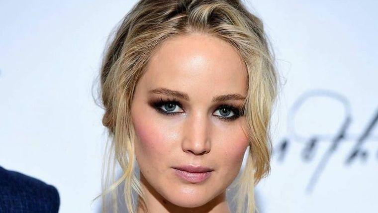 Difícil momento vive Jennifer Lawrence debido a un accidente que sufre en medio del rodaje de su nueva película