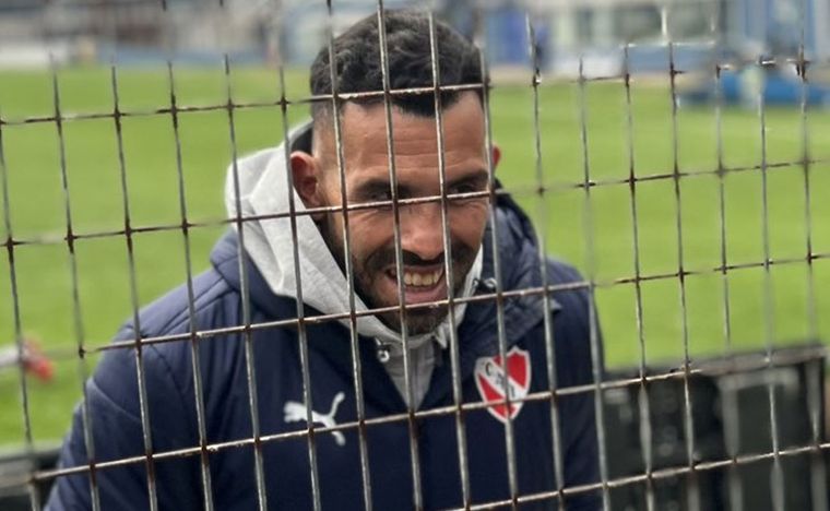 El entrenador del Rojo dirigió una práctica ¡después del partido! Foto: Gentileza Lucas Gonzalez Diez